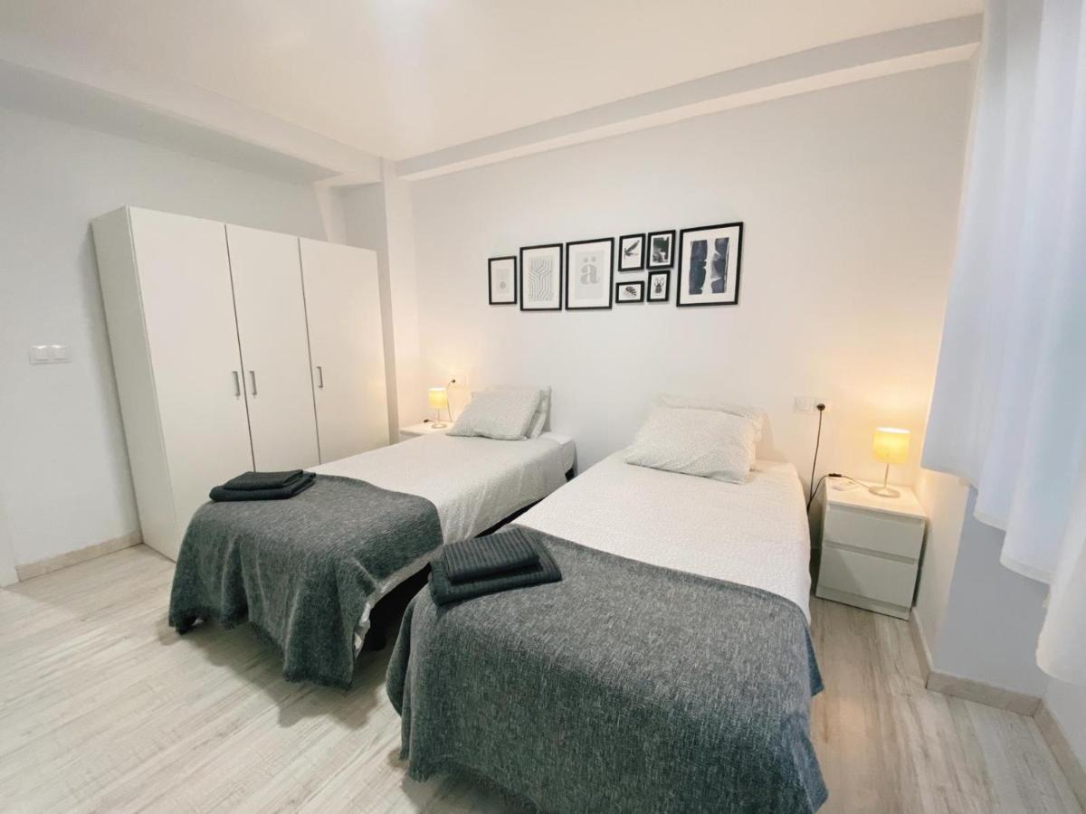Gmc Turistics - La Casita De Atarazanas Apartment Малага Екстериор снимка
